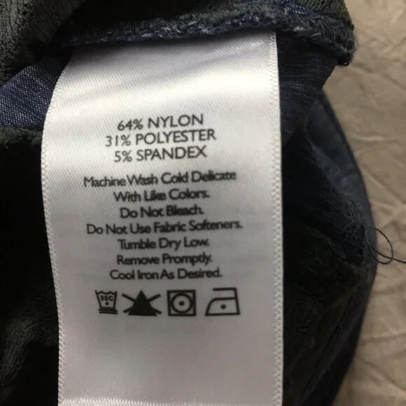 Eddie Bauer Blue Nylon Blend Microfiber Stretch Capri Cargo Pants Utility 4 - Picture 4 of 12